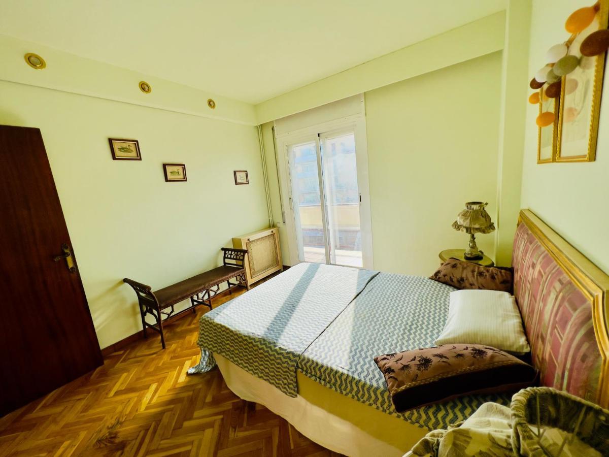 Your Second Home In Barcelona With Private Room And Private Bathroom Close To Montjuic, Pl Espana, La Rambla, Ferry Port 외부 사진